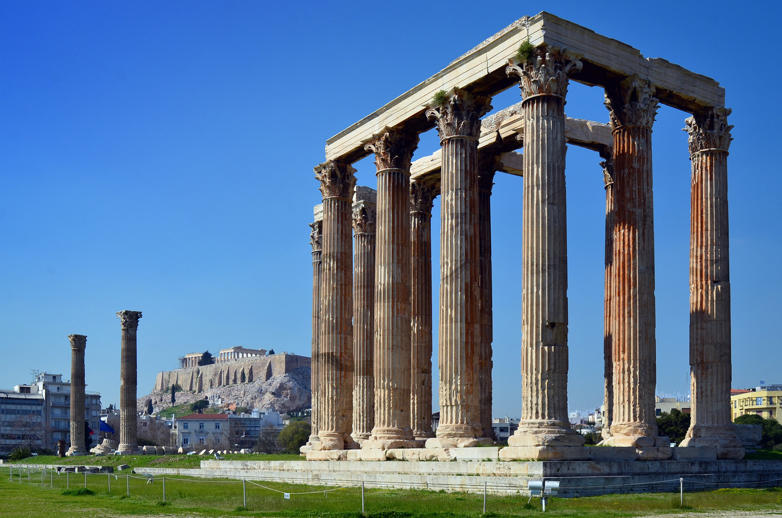 temple of olympian zeus athens